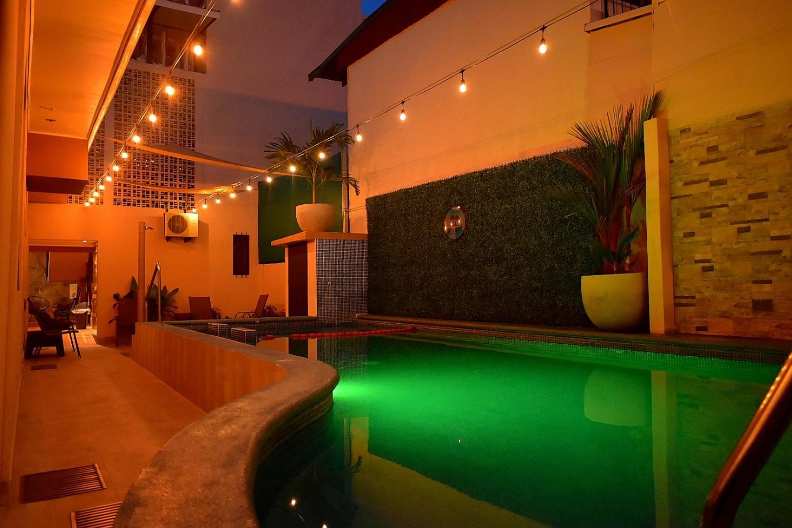 Hotel Cabinas Midey Puntarenas Exteriör bild